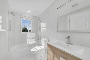 2056-baylis-ave-elmont-ny-bathroom-4