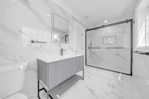 home-440-parkway-dr-elmont-ny-bathroom-5